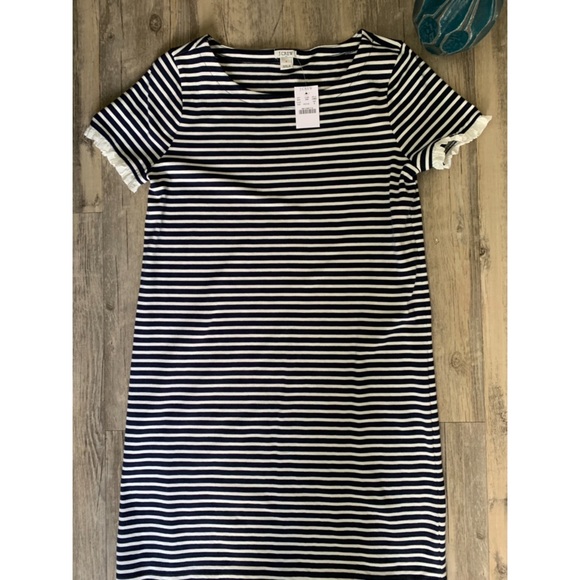 NWT J. Crew Striped Poplin Dress. Size Small. - Picture 3 of 6